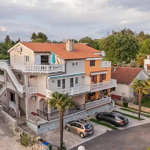  Apartman Dino