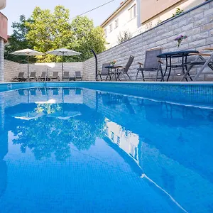 Apartment Zuvela Split