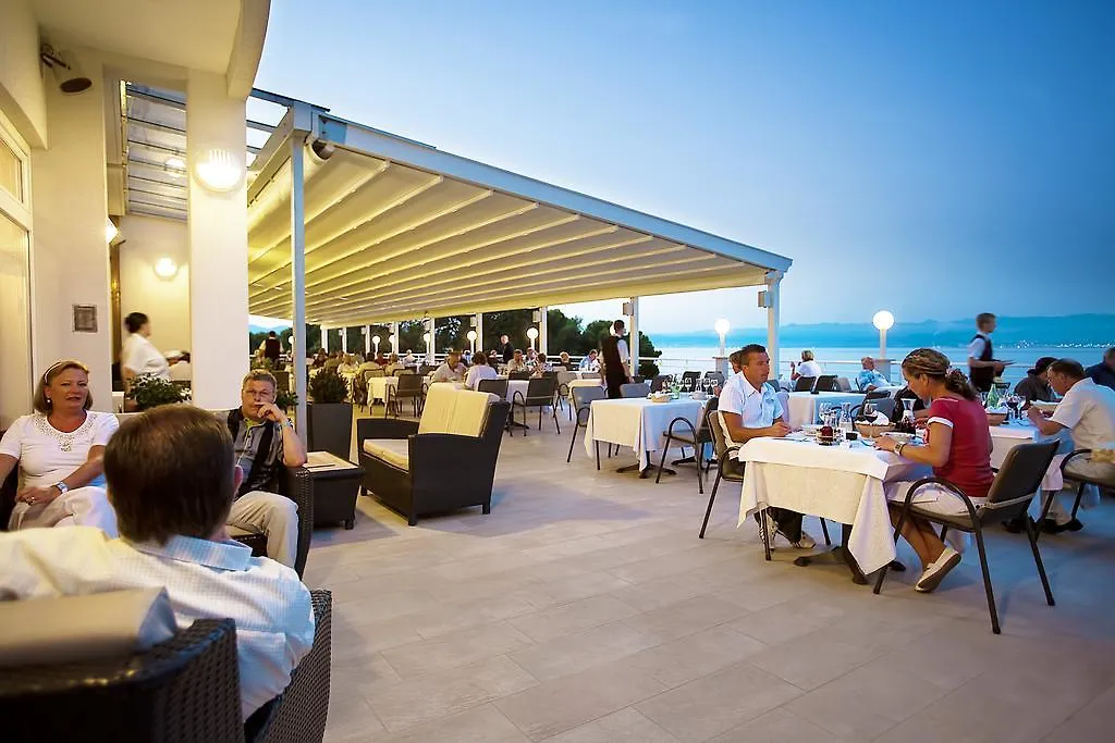 מאלינסקה Spa & Wellness Hotel Pinia